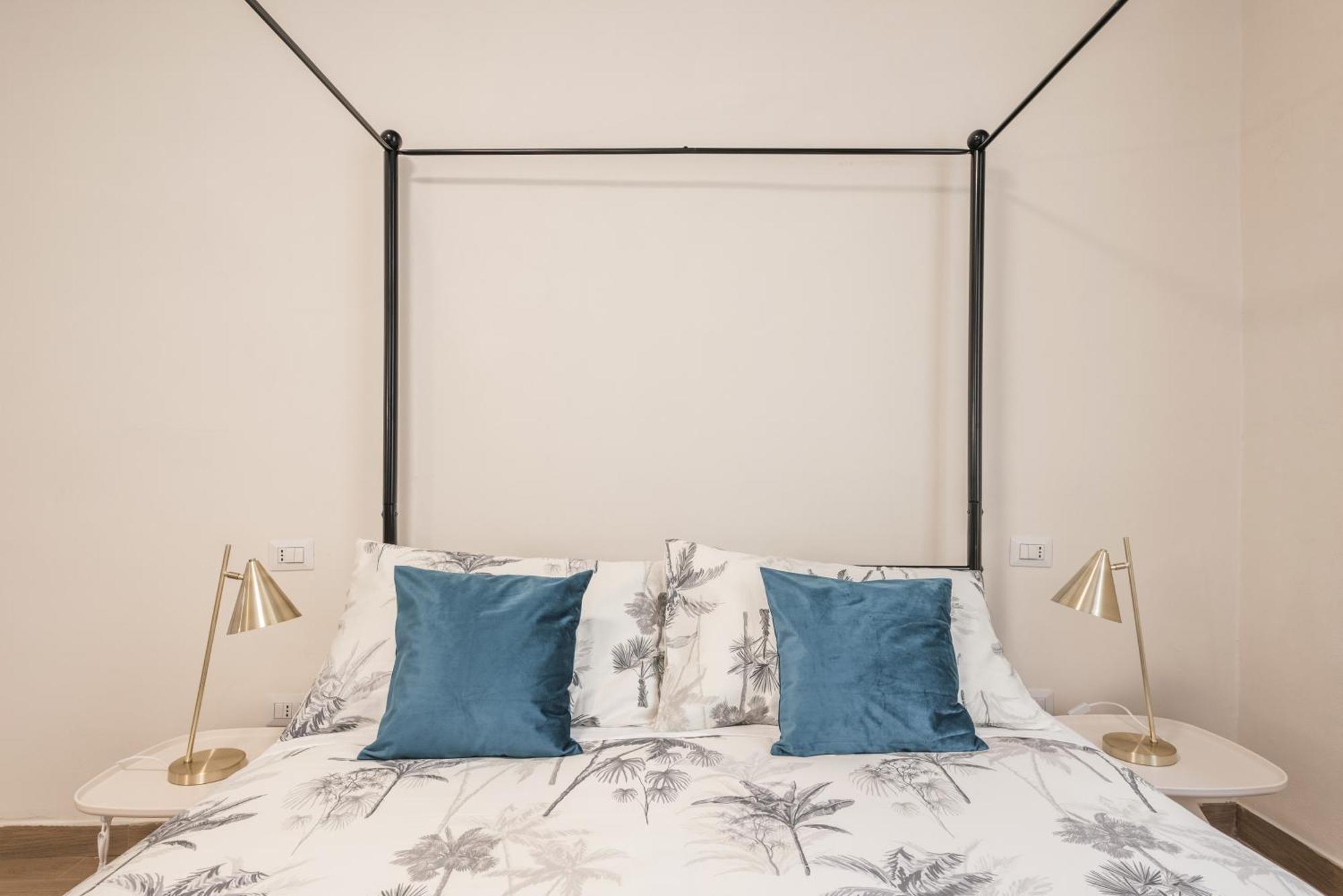 Apartamento C2 Class Apartment, 2 Da Letto Con Giardino In Zona Via Veneto Distante 15 Minuti A Piedi Da Fontana Di Trevi *